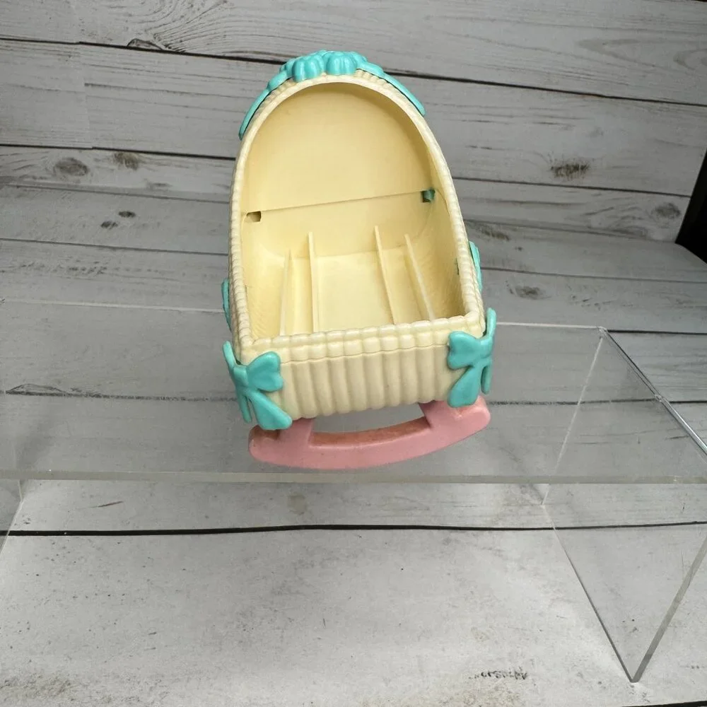Tomy Cabbage Patch Kids Wind-Up Toy Lot‎ of 5 Rocking Horse Swing Cradle Figures